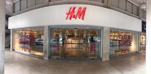 Hennes & Mauritz kuwait: Explore Current Sales and Locate Nearby Branches for H&M